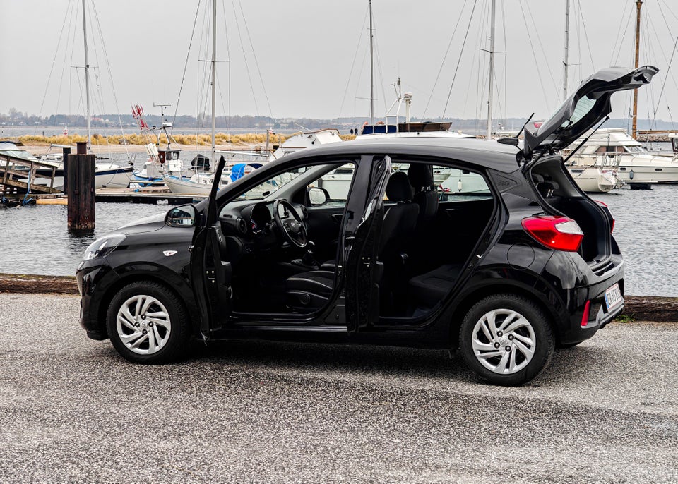 Hyundai i10 1,0 MPi Essential Komfort 5d