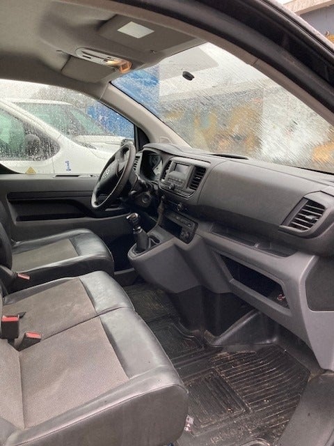 Toyota ProAce 1,6 D 115 Medium Comfort 4d