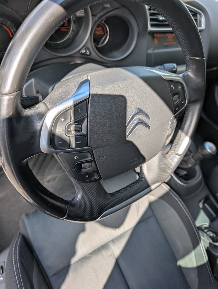Citroën C4 1,6 HDi 90 Seduction 5d