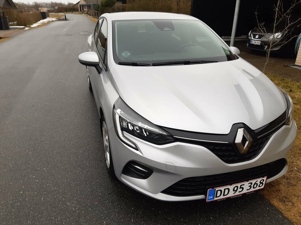 Renault Clio V 1,0 TCe 90 Zen X-tr. 5d