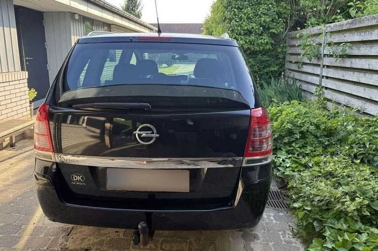 Opel Zafira 1,8 16V Classic 7prs 5d