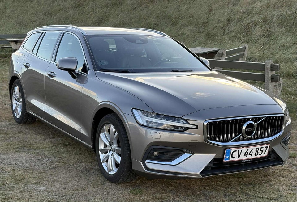 Volvo V60 2,0 B4 197 Inscription aut. 5d