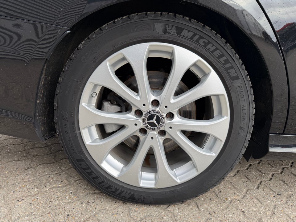 Mercedes E350 d 3,0 AMG Line stc. aut. 5d