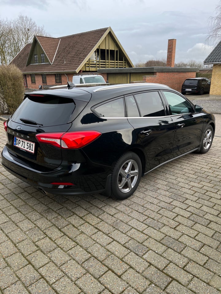 Ford Focus 1,5 EcoBlue Titanium Business stc. 5d