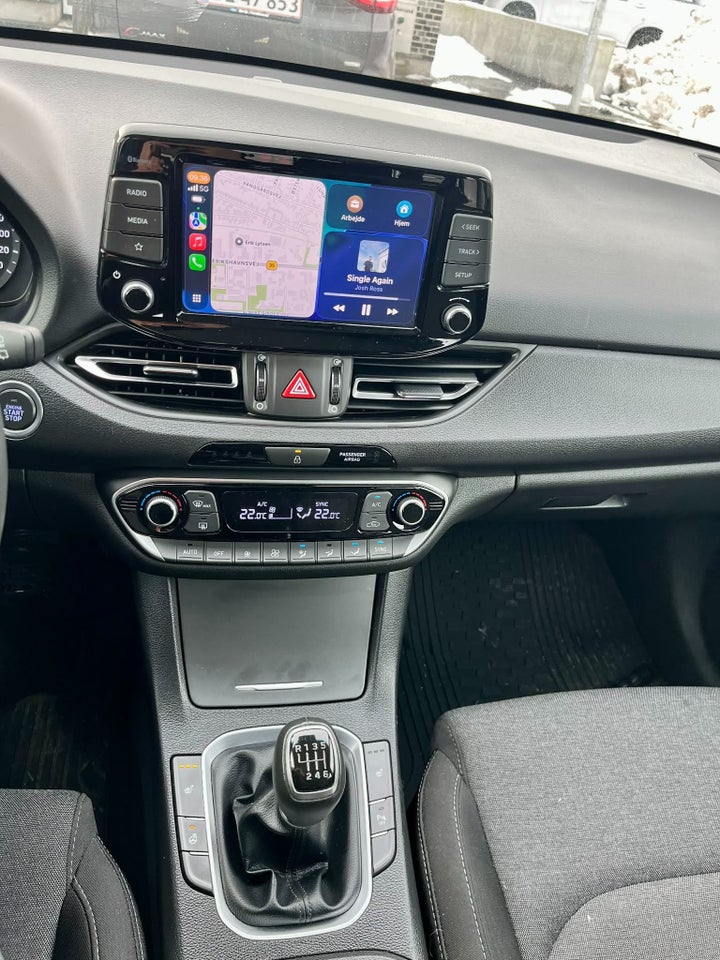 Hyundai i30 1,0 T-GDi Essential stc. 5d