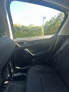 Peugeot 208 1,6 BlueHDi 100 Allure Sky 5d