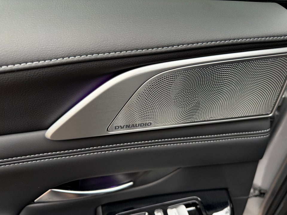 Xpeng G9 Long Range 5d