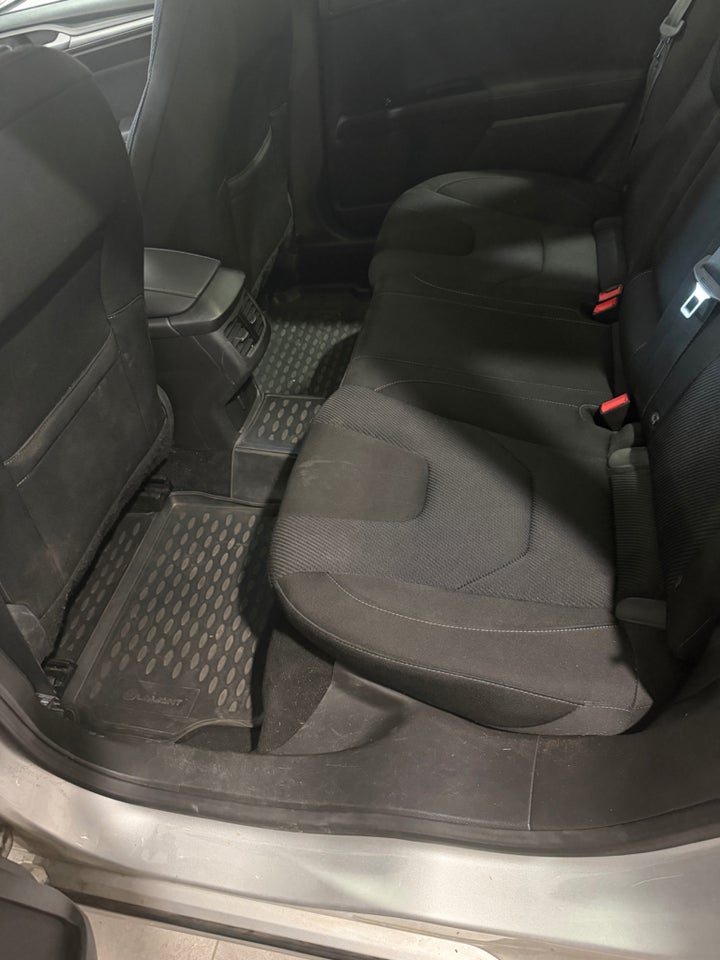 Ford Mondeo 2,0 TDCi 180 Titanium aut. 5d
