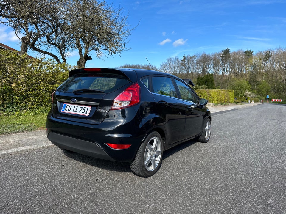 Ford Fiesta 1,0 SCTi 100 Titanium 5d