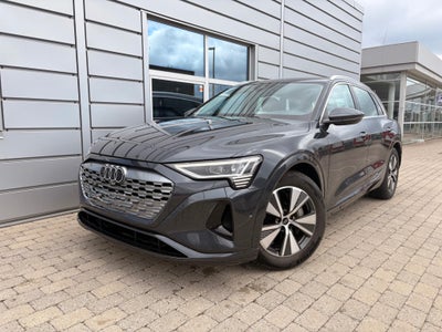 Audi Q8 e-tron 55 Prestige quattro 5d