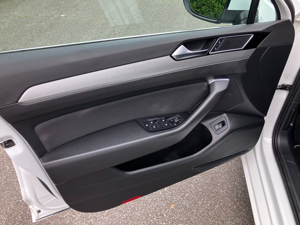 VW Passat 2,0 TDi 150 Comfortline+ Variant DSG 5d