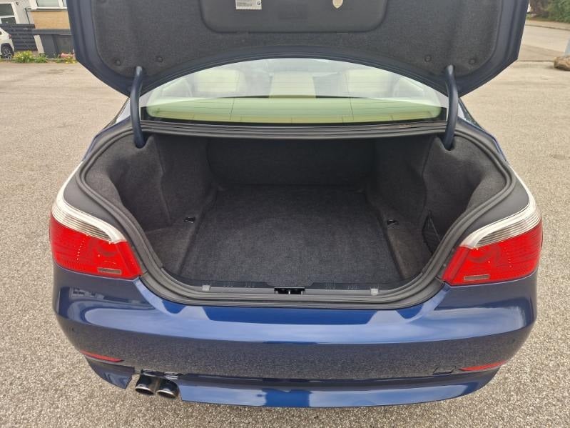 BMW 545i 4,4 aut. 4d