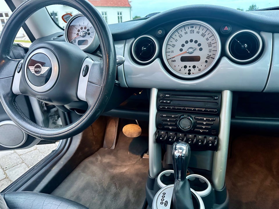 MINI Cooper 1,6 aut. 3d