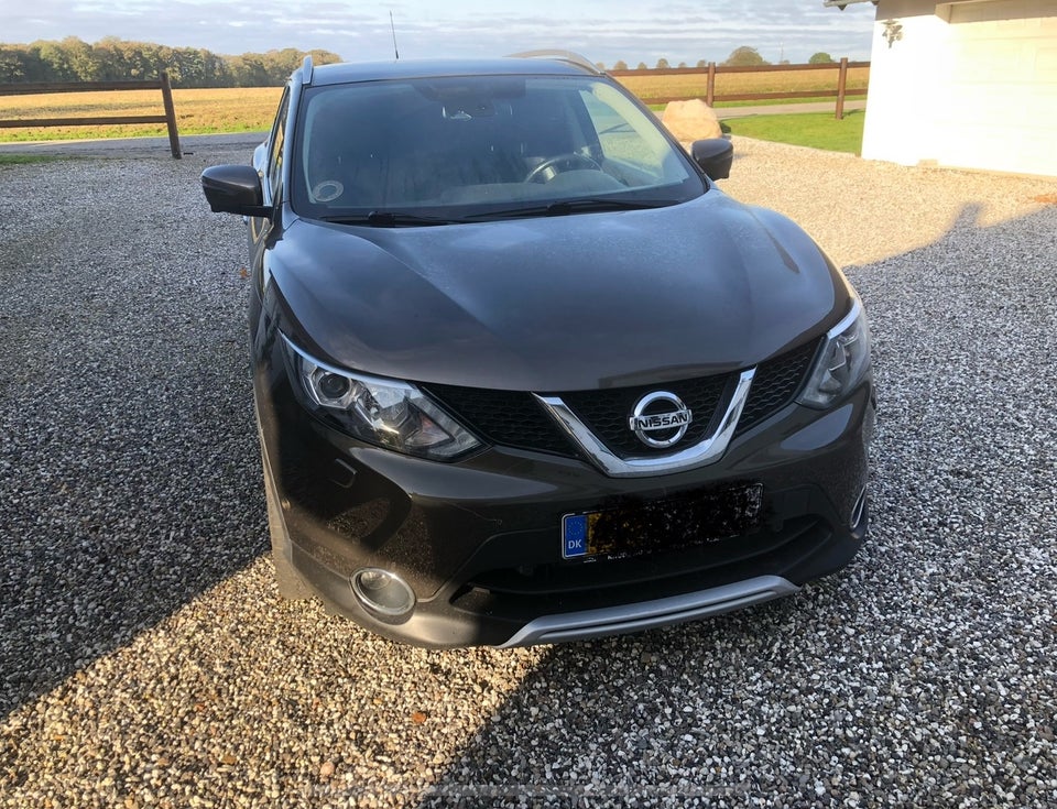 Nissan Qashqai 1,6 dCi 130 Tekna Van 5d