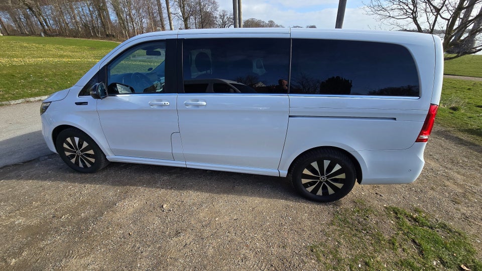 Mercedes EQV300 Avantgarde L