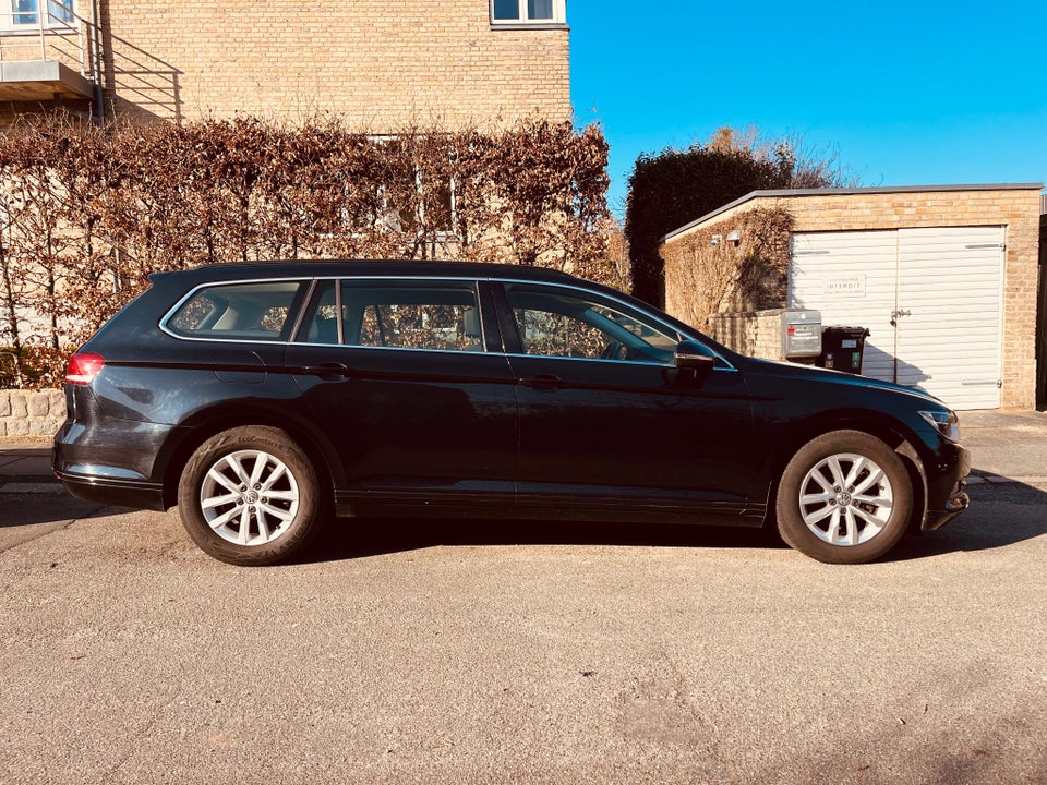 VW Passat 1,6 TDi 120 Comfortline Variant DSG 5d