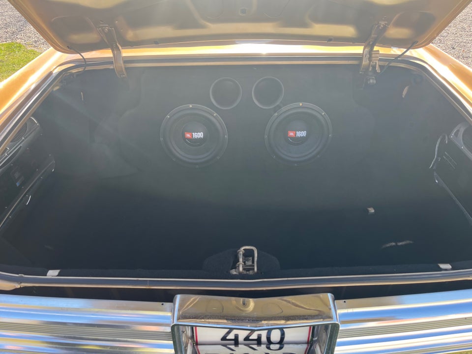 Cadillac DeVille 6,0 V8 4d
