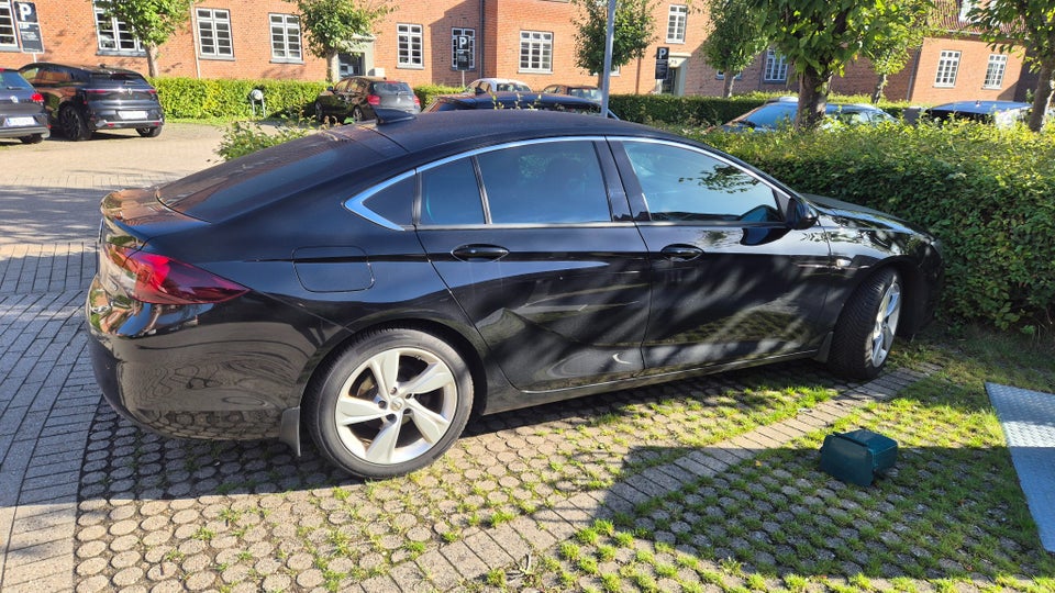 Opel Insignia 1,5 T 165 Dynamic Grand Sport 5d