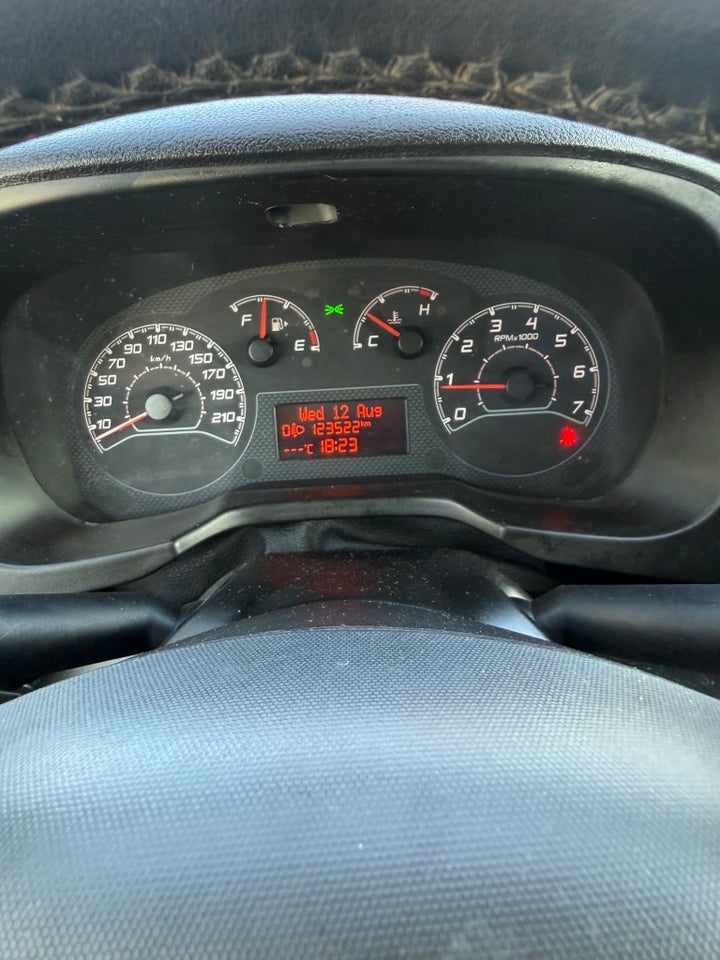Fiat Fiorino 1,3 MJT 80 Professional Van 5d