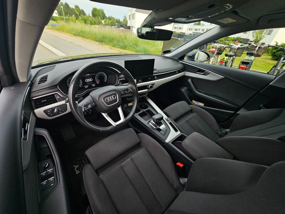 Audi A4 40 TFSi Prestige plus Avant S-tr. 5d