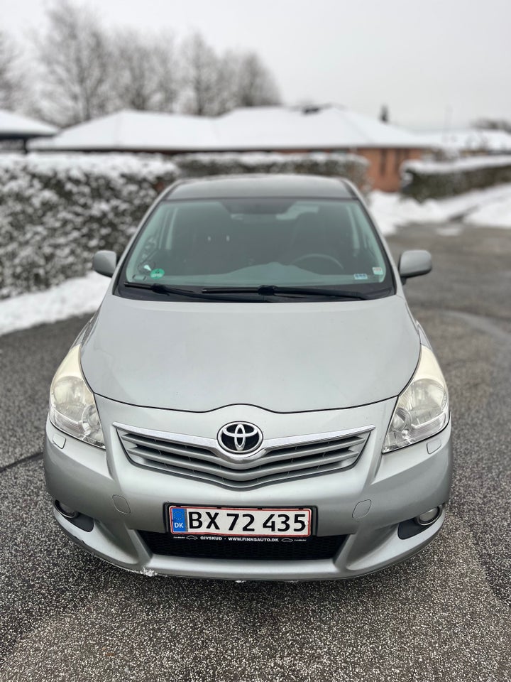 Toyota Verso 1,8 TX 7prs 5d