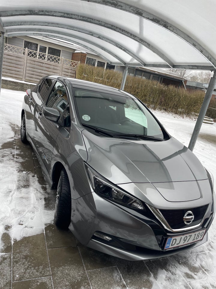 Nissan Leaf 40 Acenta 5d