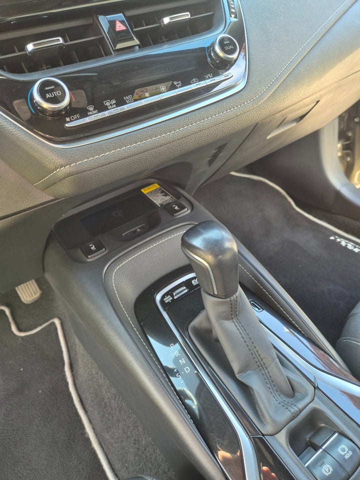 Toyota Corolla 2,0 Hybrid H3 Smart Touring Sports MDS 5d