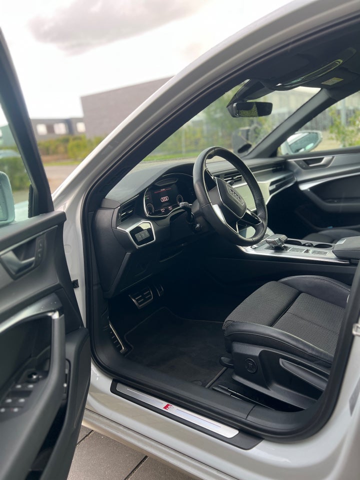 Audi A6 50 TFSi e Sport Prestige Avant quattro S-tr. 5d
