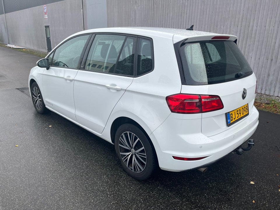 VW Golf Sportsvan 1,6 TDi 115 Allstar DSG BMT 5d