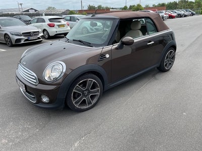 MINI Cooper 1,6 Cabriolet Benzin modelår 2010 km 130000 Brun ABS airbag service ok full, ABS, Klimaa