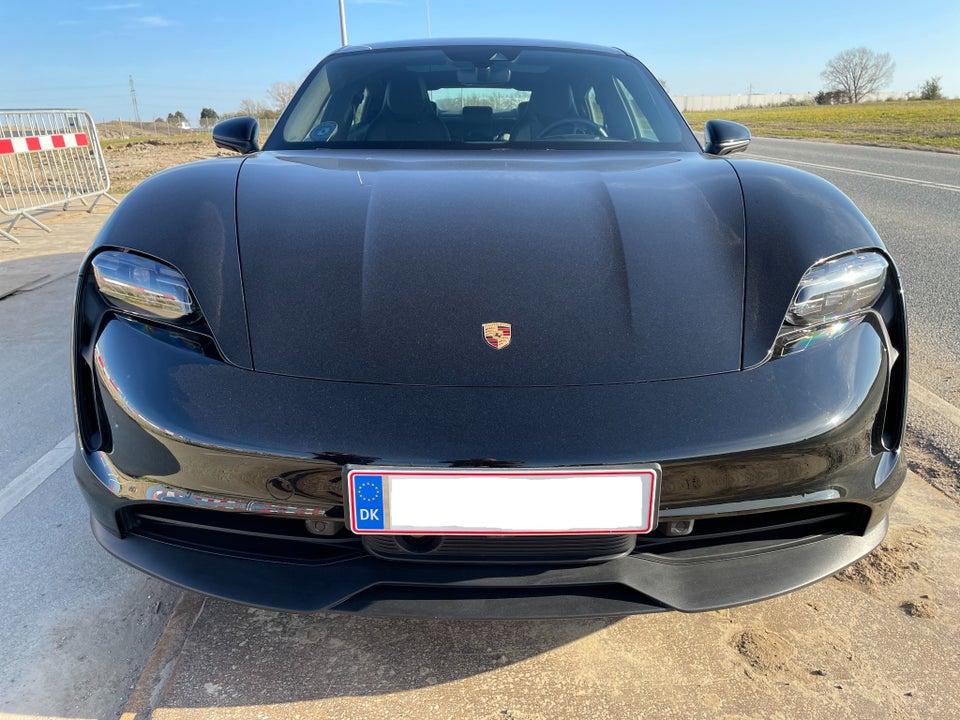 Porsche Taycan 4S 4d