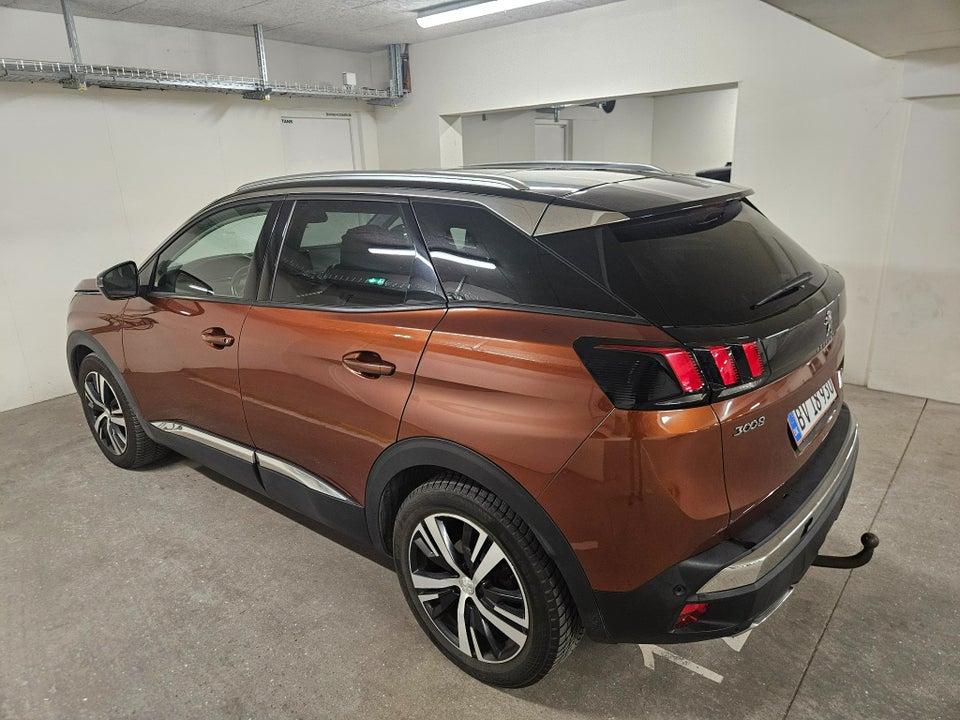 Peugeot 3008 1,6 BlueHDi 120 Allure EAT6 5d