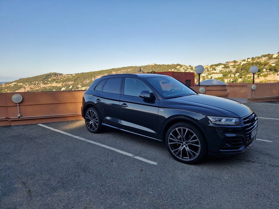Audi Q5 3,0 TDi 286 S-line quattro Tiptr. 5d