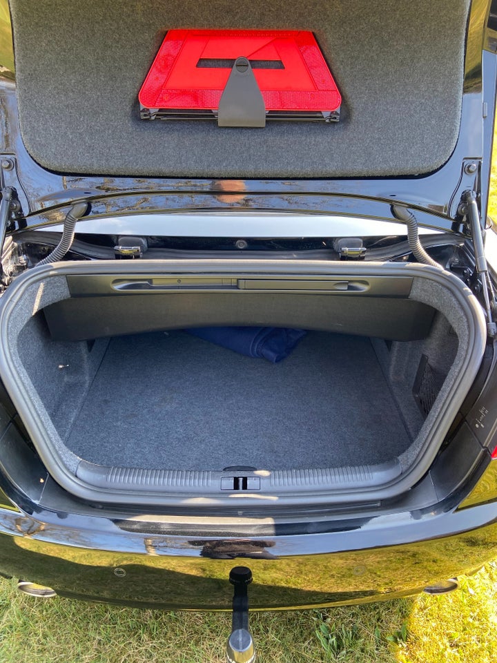 Audi A4 1,8 T 163 Cabriolet quattro 2d