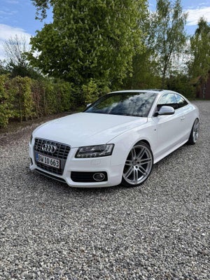 Audi S5 4,2 FSi Coupé quattro 2d