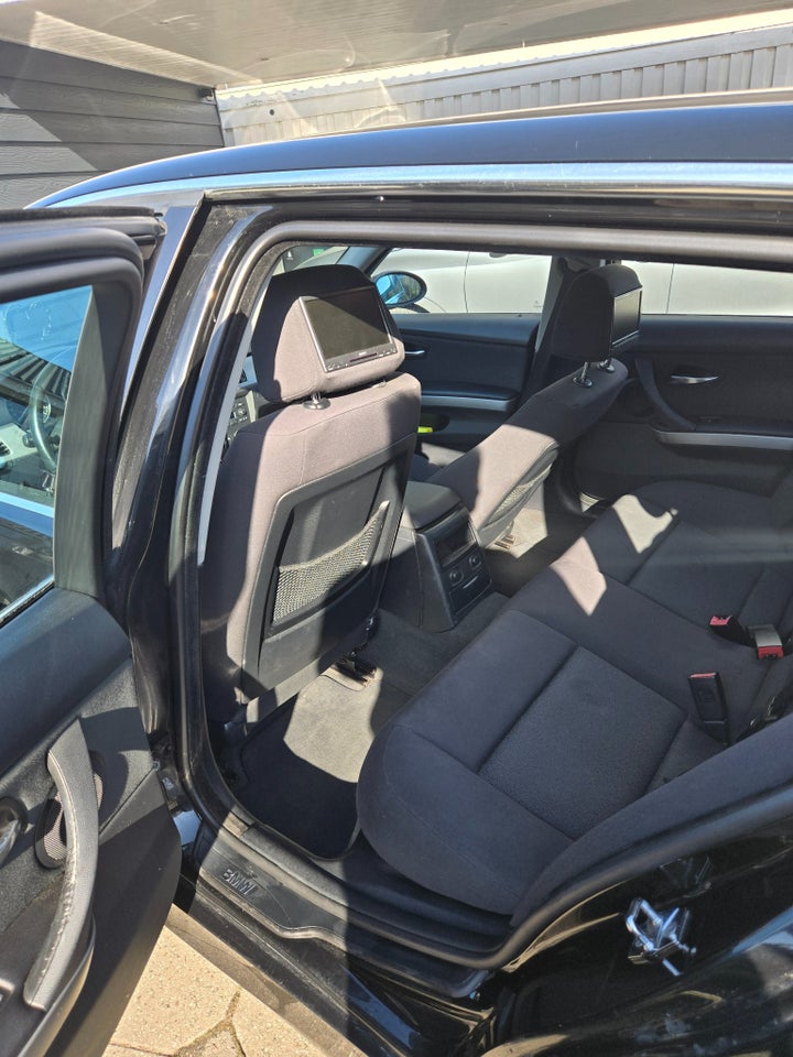 BMW 318i 2,0 Touring 5d