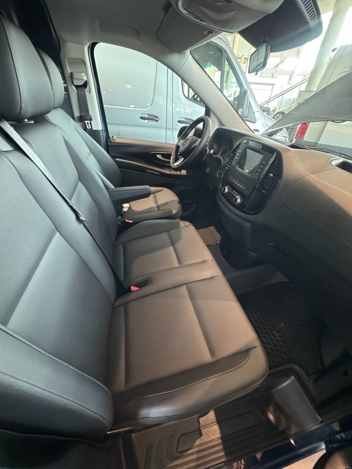 Mercedes Vito 119 2,0 CDi Kassevogn aut. L RWD