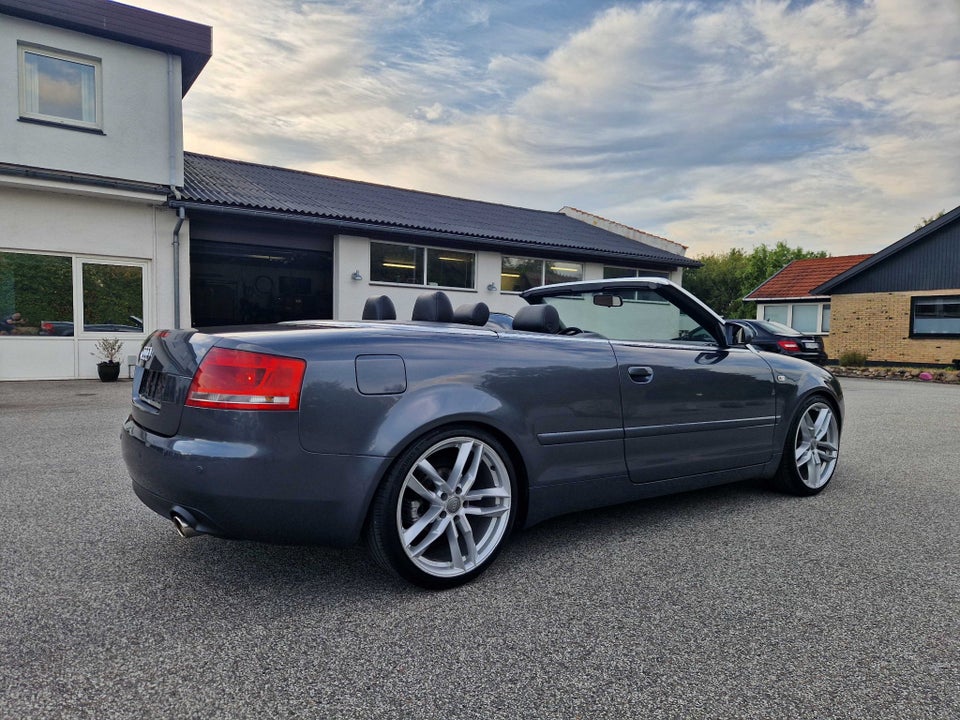 Audi A4 1,8 T 163 Cabriolet 2d
