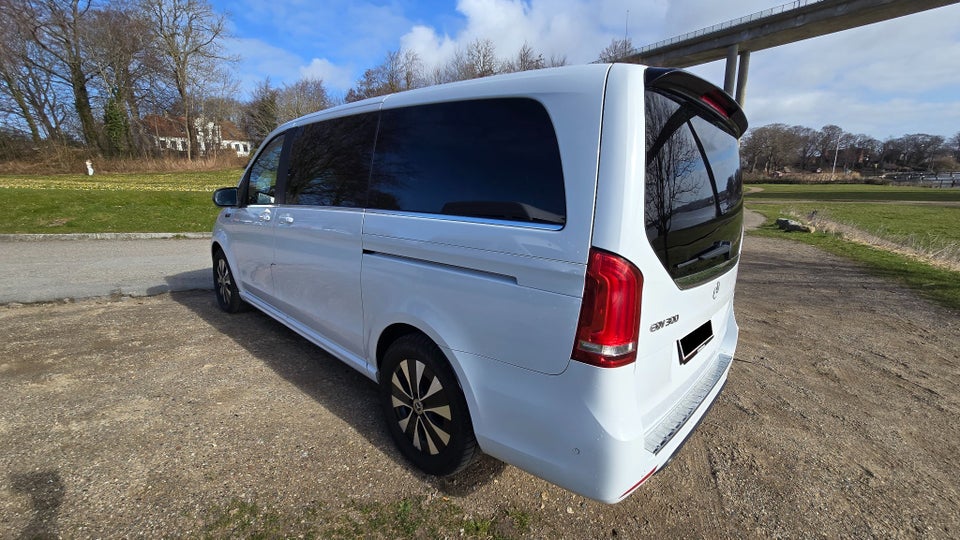 Mercedes EQV300 Avantgarde L