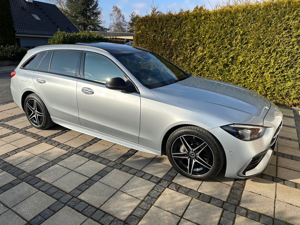 Mercedes C300 e 2,0 AMG Line stc. aut. 5d
