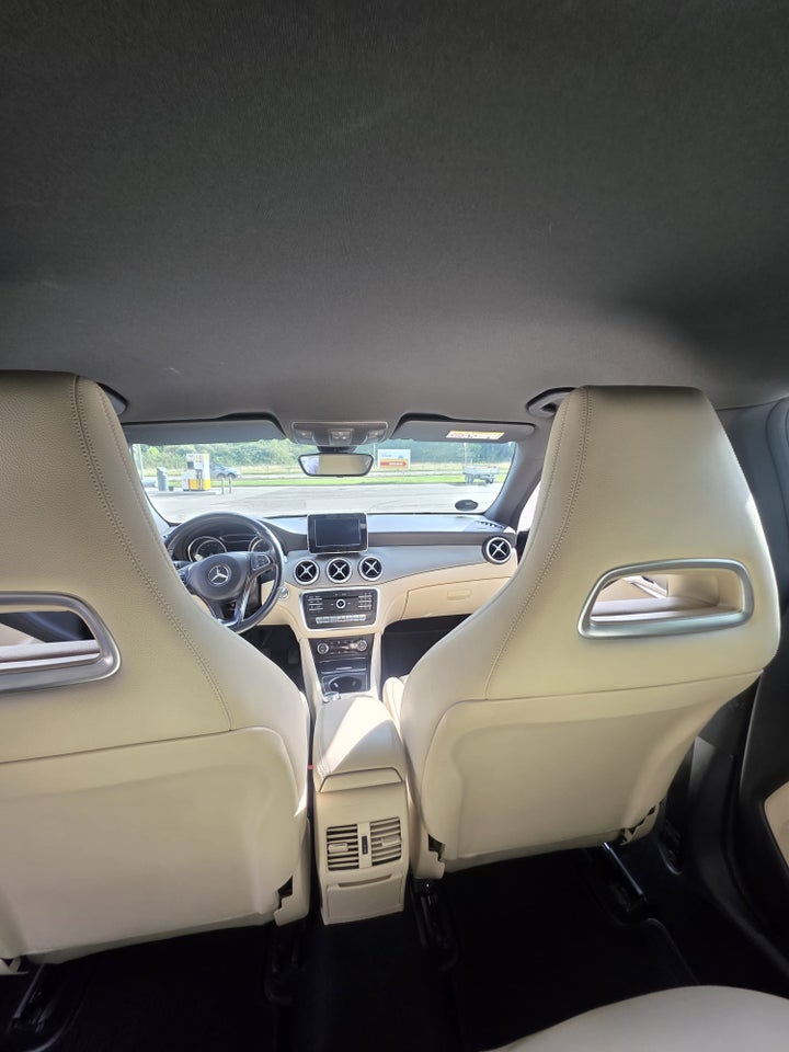 Mercedes CLA200 1,6 AMG Line Coupé 4d