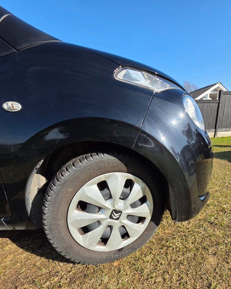 Citroën C1 1,2 PureTech Iconic 5d