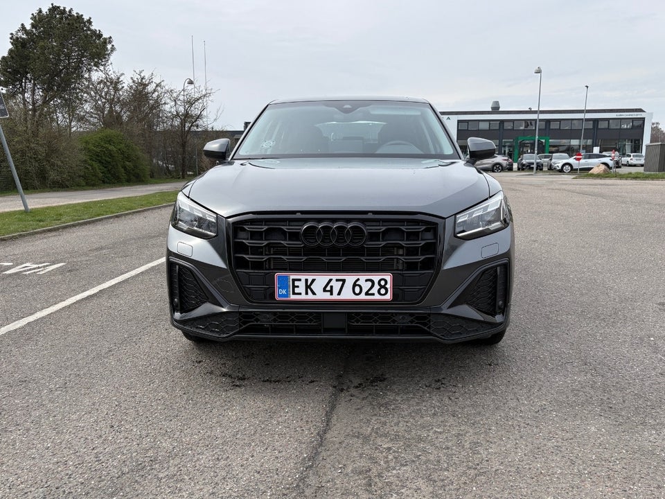 Audi Q2 35 TFSi S-line S-tr. 5d