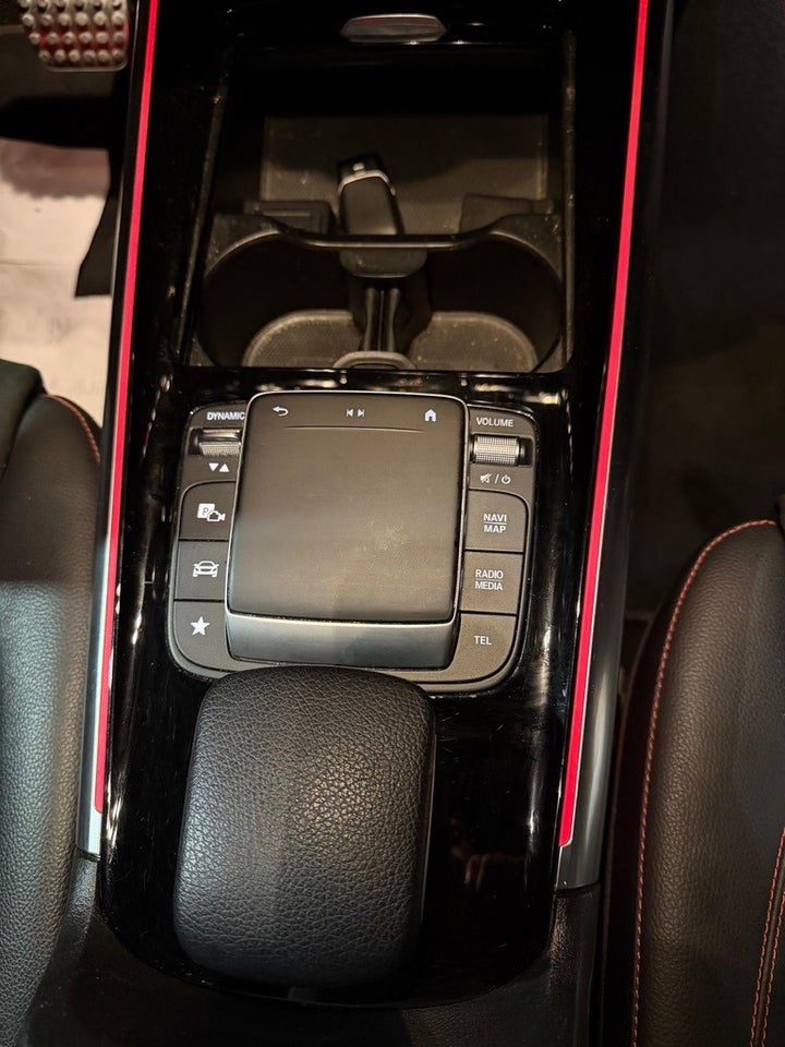 Mercedes GLA250 2,0 AMG Line aut. 5d