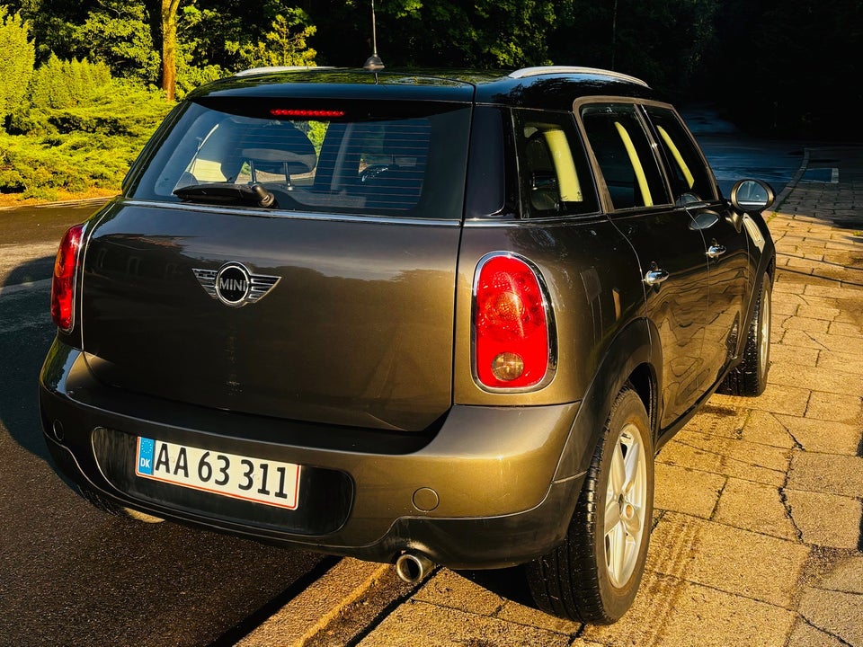 MINI Countryman Cooper 1,6  5d