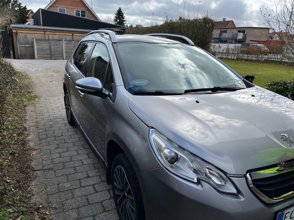 Peugeot 2008 1,2 e-VTi 82 Plus ESG 5d