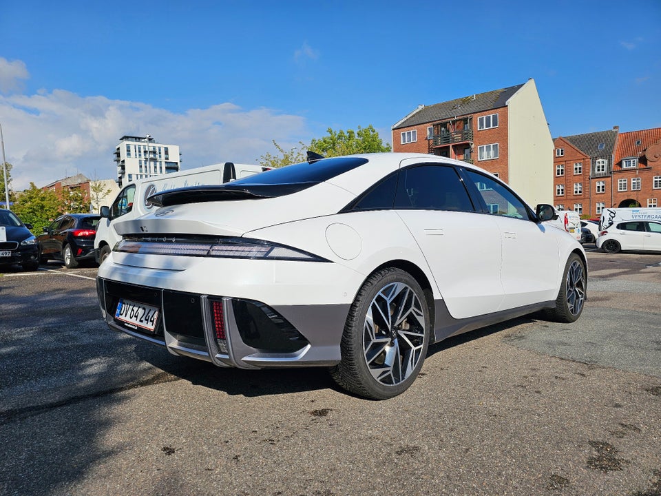 Hyundai Ioniq 6 77 Ultimate 4d