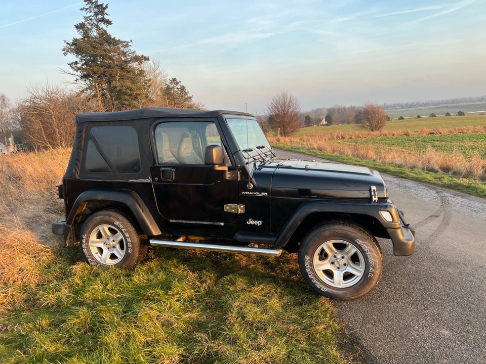 Jeep Wrangler 4,0 4x4 3d