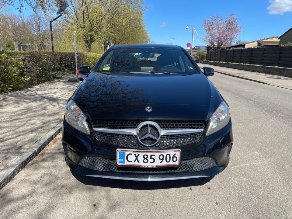 Mercedes A180 d 1,5 Urban aut. 5d