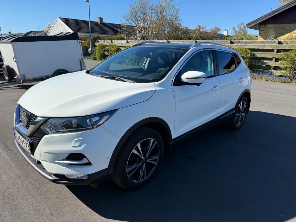 Nissan Qashqai 1,2 Dig-T 115 N-Connecta 5d